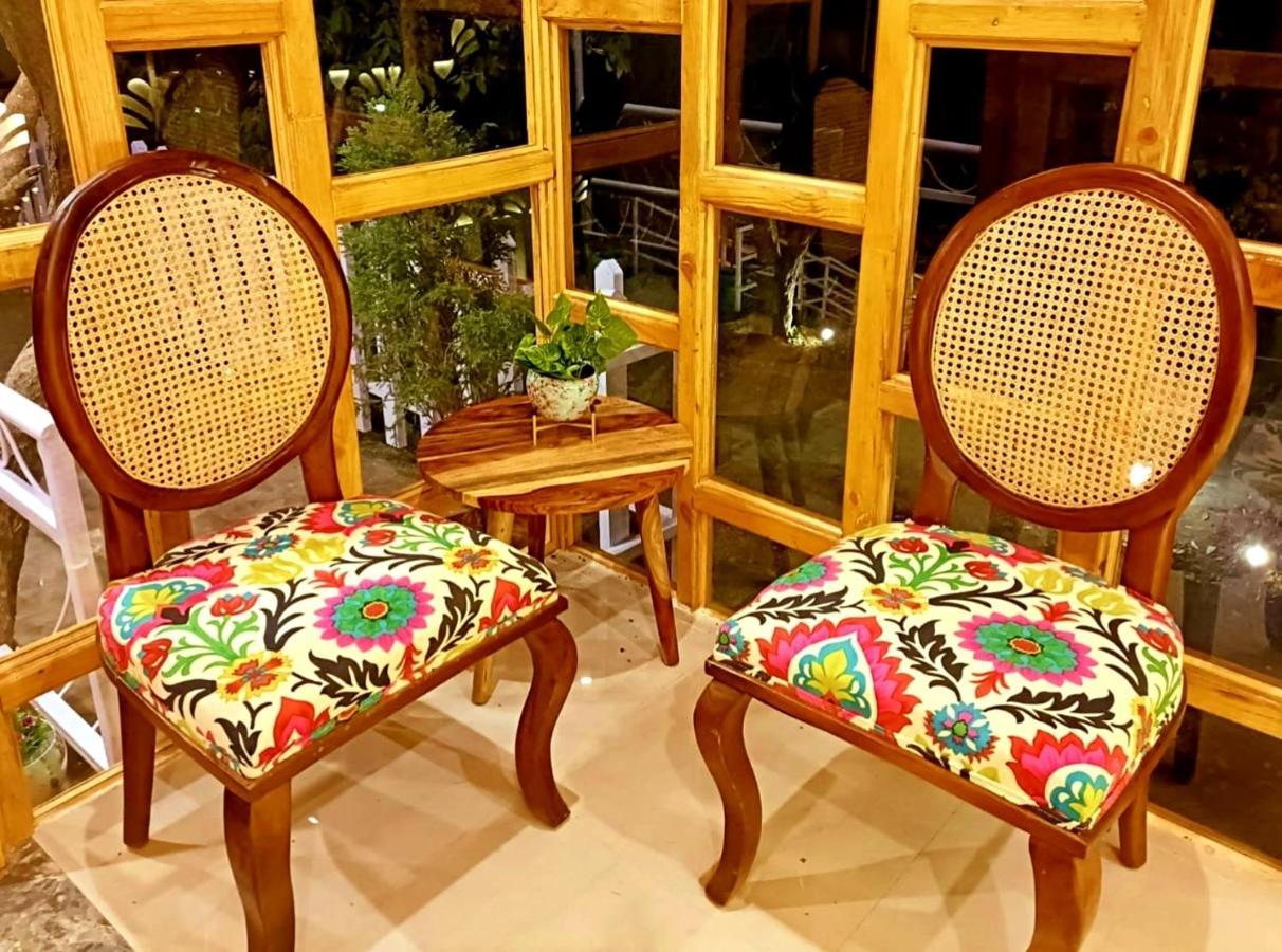 Aamod At Shoghi Luxury Cottage Resort Shimla Exterior photo