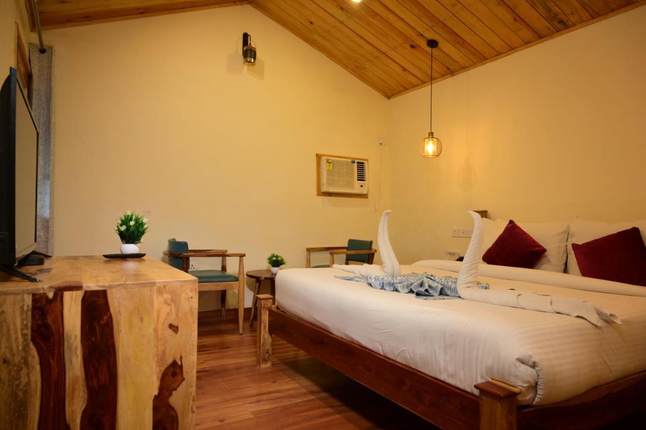 Aamod At Shoghi Luxury Cottage Resort Shimla Exterior photo